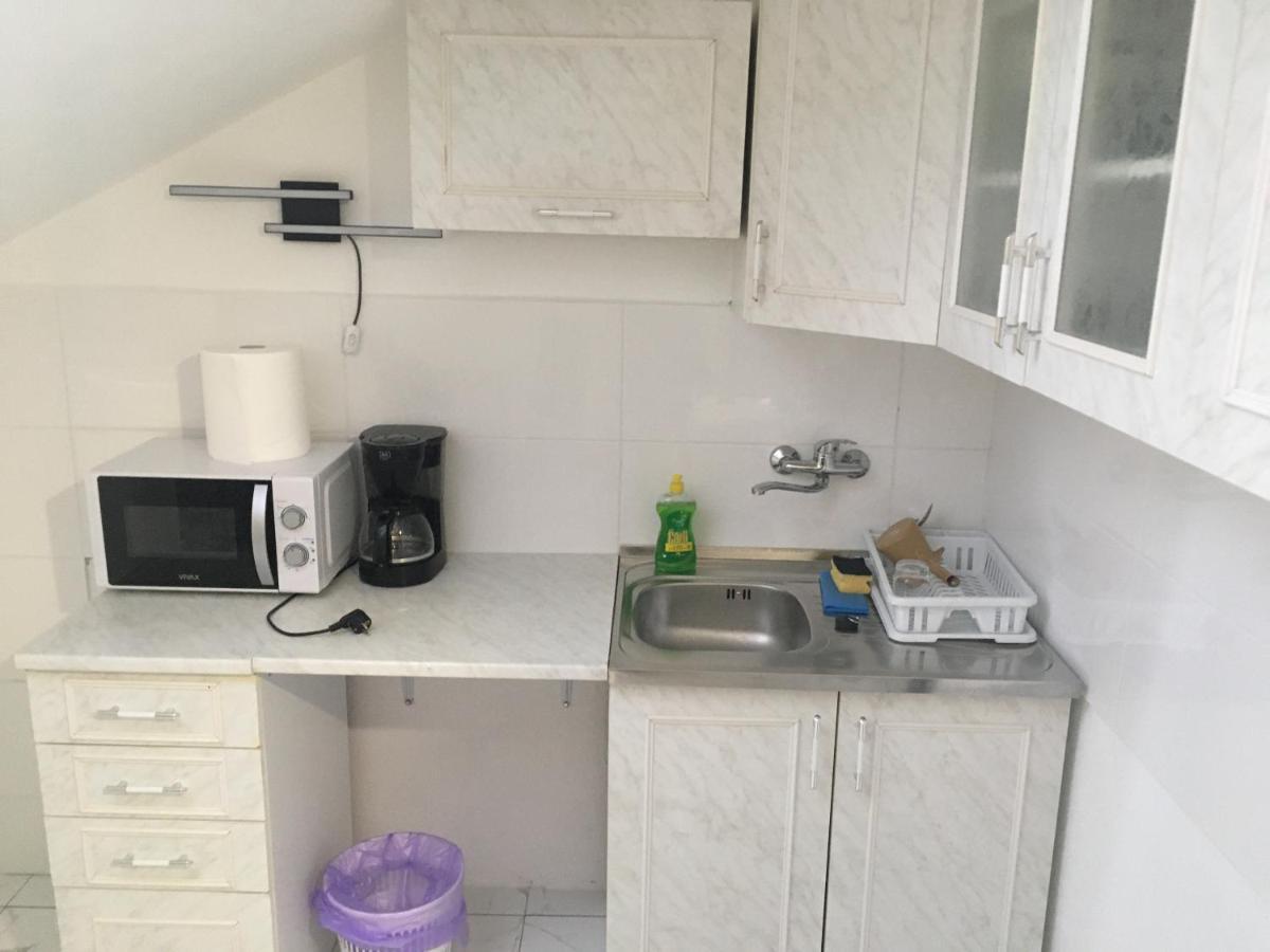 קרלובג Sunshine Apartments מראה חיצוני תמונה